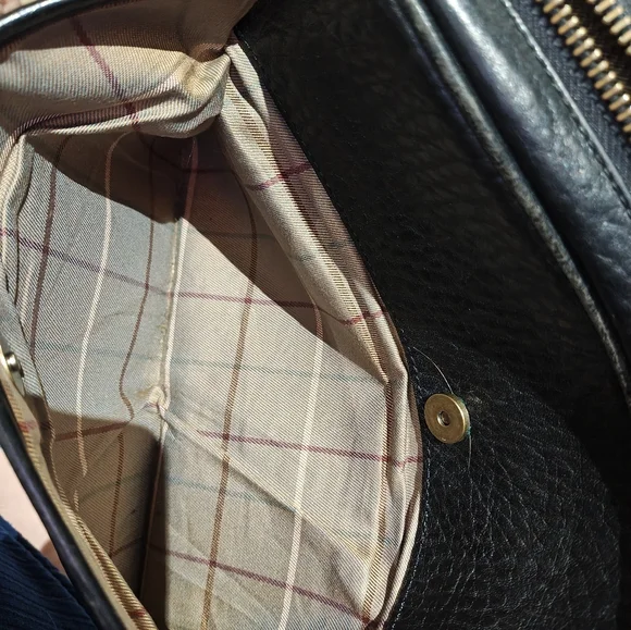 Burberry leather clutch - Picture 8 of 10